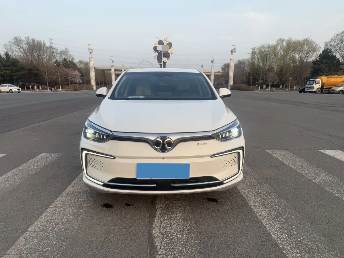 2018 BeiJing Auto EU5 BEV 53.66KWH,autocango,china used car exporter,china ev exporter,chinese used car exporter,chinese used ev exporter