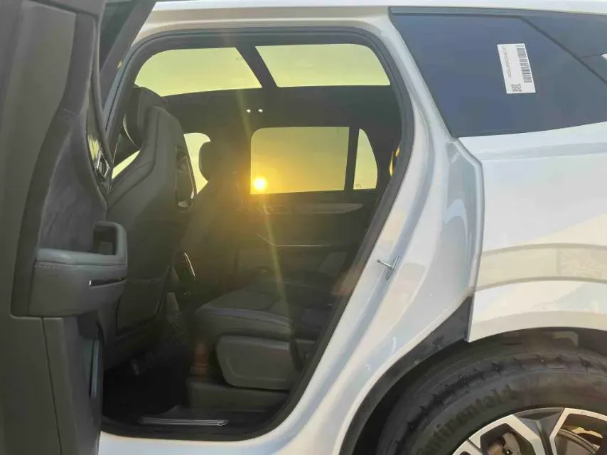 2021 LYNK&CO 09 EM-P 2.0T 254HP L4 8AT PHEV 18.83KWH,autocango,china used car exporter,china ev exporter,chinese used car exporter,chinese used ev exporter