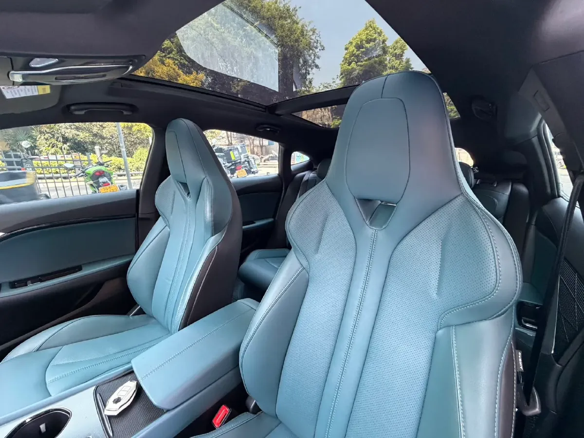 2023 MG 7 2.0T 261HP L4 9AT,autocango,china used car exporter,china ev exporter,chinese used car exporter,chinese used ev exporter