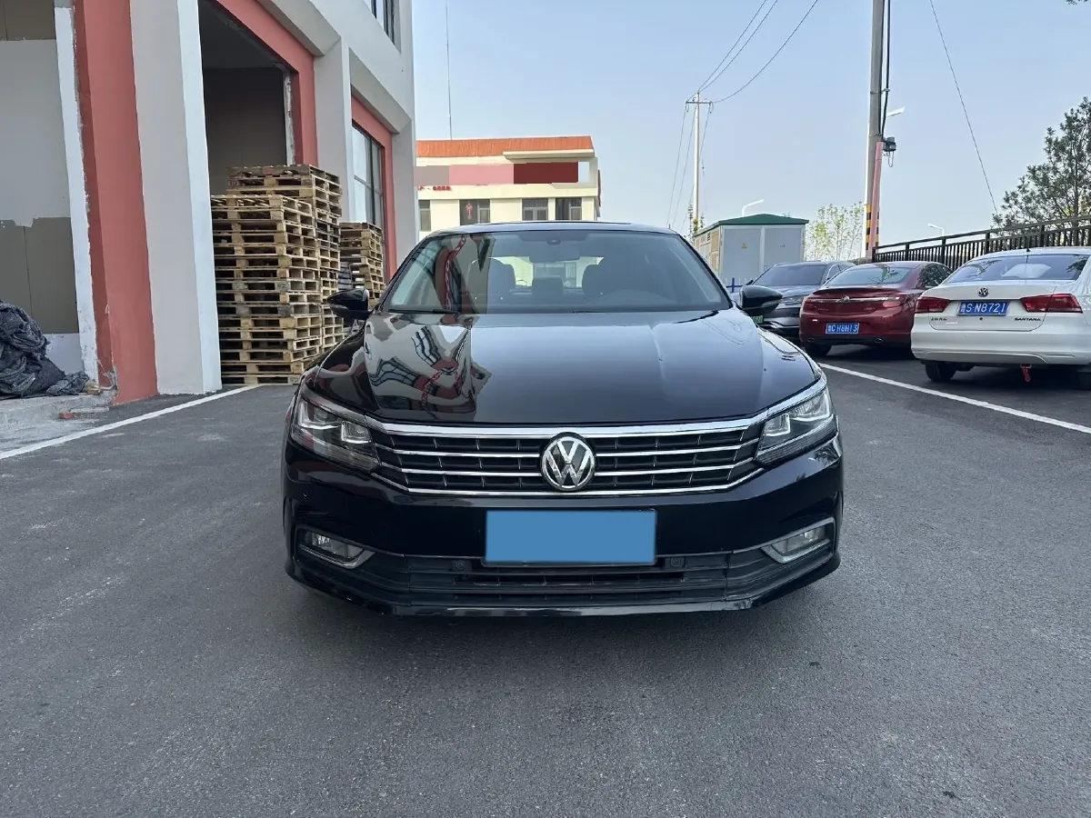 2017 Volkswagen Passat 1.4T 150HP L4 7DCT,autocango,china used car exporter,china ev exporter,chinese used car exporter,chinese used ev exporter