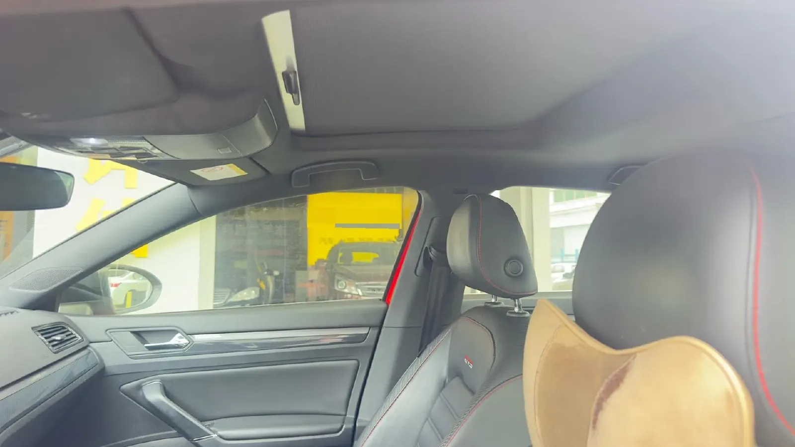 2017 Volkswagen Lamando 2.0T 220HP L4 7DCT,autocango,china used car exporter,china ev exporter,chinese used car exporter,chinese used ev exporter