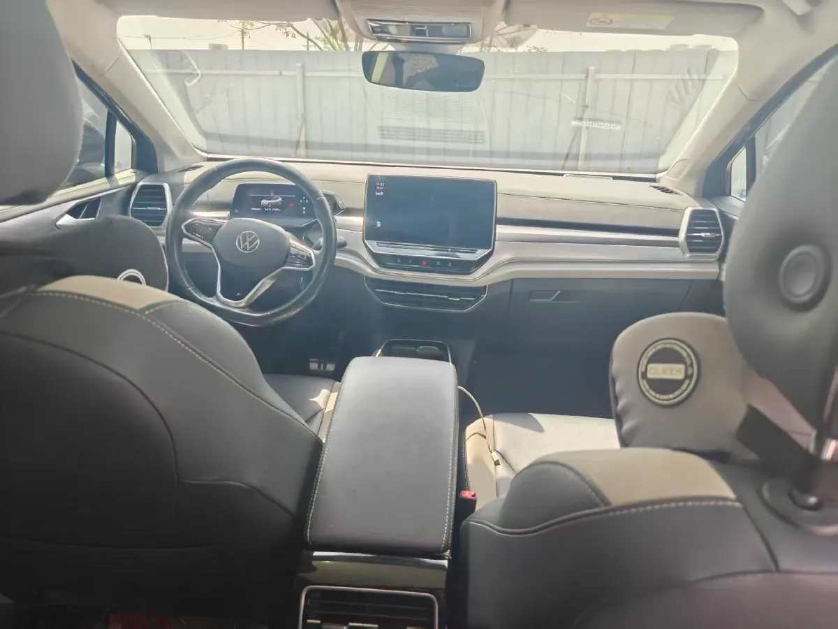 2022 Volkswagen ID.6 Crozz BEV 62.6KWH,autocango,china used car exporter,china ev exporter,chinese used car exporter,chinese used ev exporter