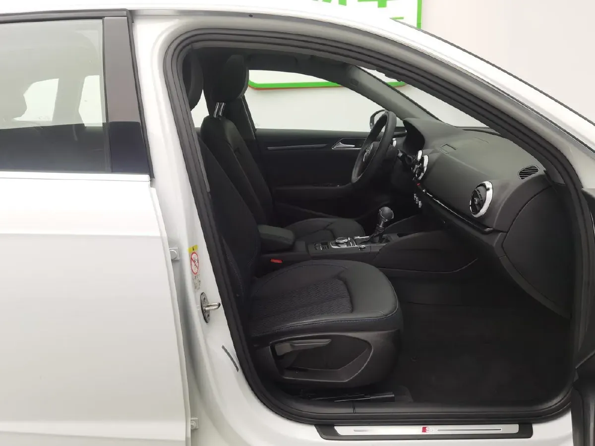 2020 Audi A3 1.4T 150HP L4 7DCT,autocango,china used car exporter,china ev exporter,chinese used car exporter,chinese used ev exporter