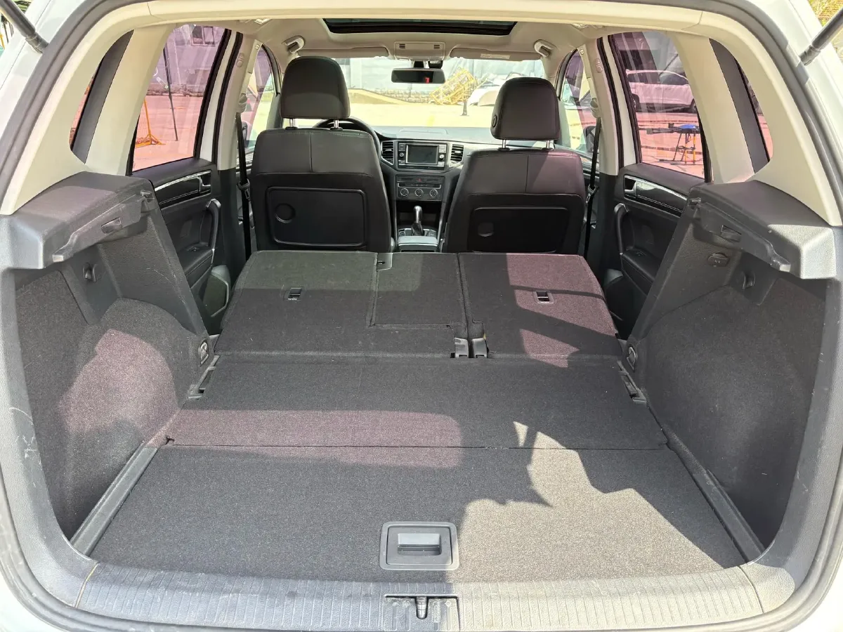 2018 Volkswagen Golf Sportsvan 1.4T 131HP L4 7DCT,autocango,china used car exporter,china ev exporter,chinese used car exporter,chinese used ev exporter