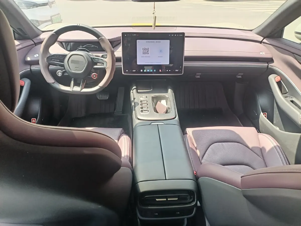 2024 MI SU7 BEV 73.6KWH,autocango,china used car exporter,china ev exporter,chinese used car exporter,chinese used ev exporter