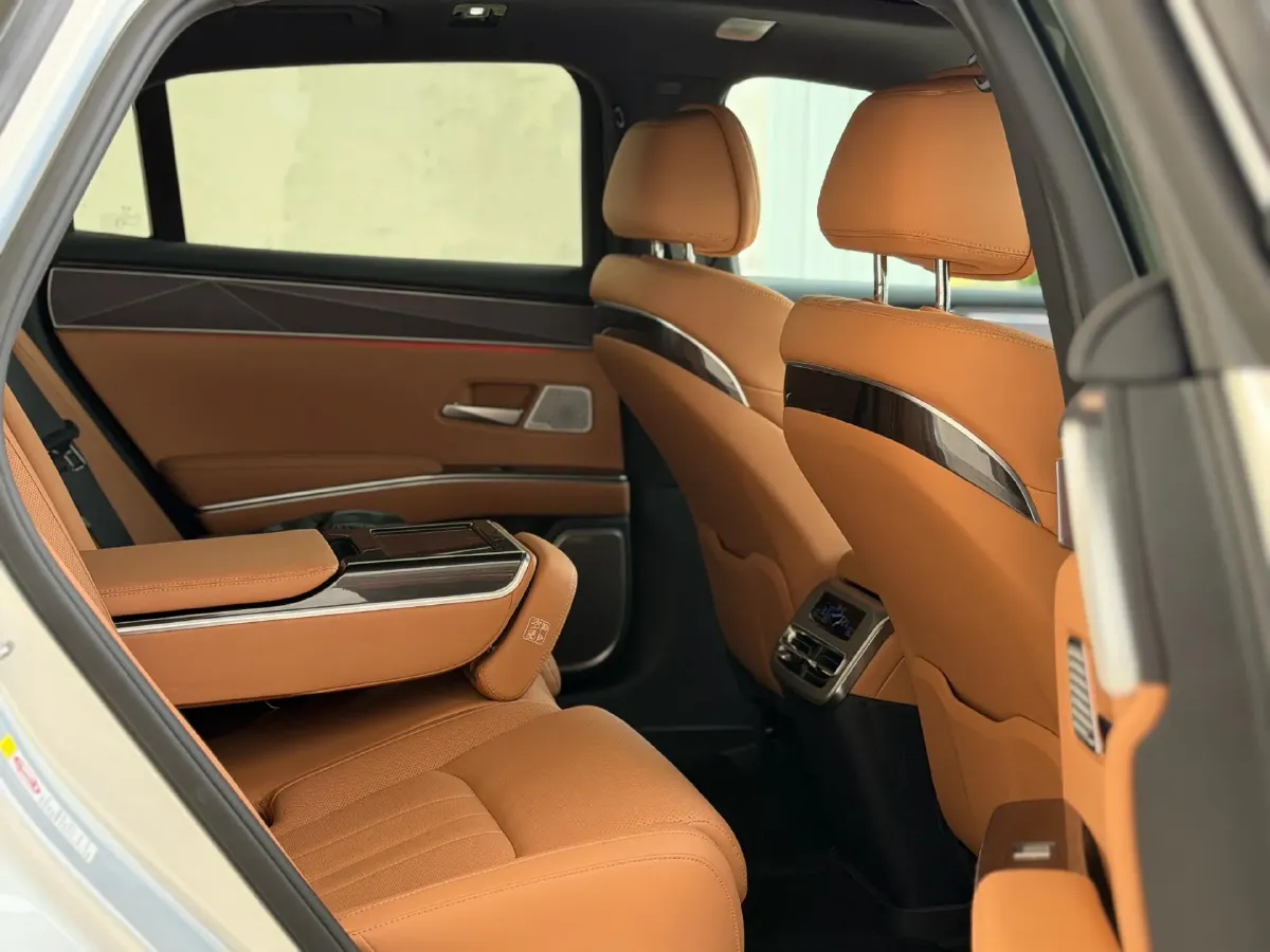 2025 BYD HanL BEV,autocango,china used car exporter,china ev exporter,chinese used car exporter,chinese used ev exporter