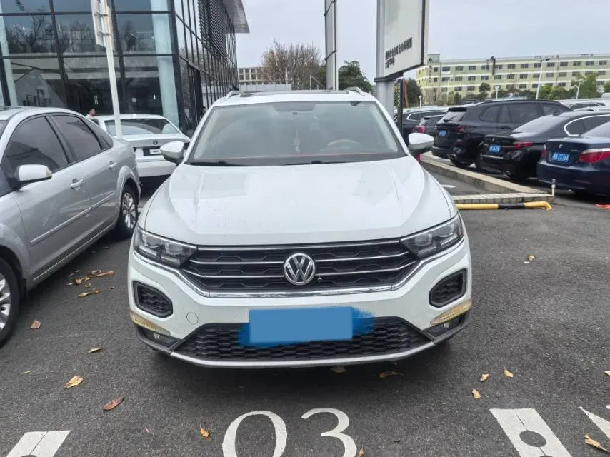2019 Volkswagen T-Roc 1.4T 150HP L4 7DCT,autocango,china used car exporter,china ev exporter,chinese used car exporter,chinese used ev exporter