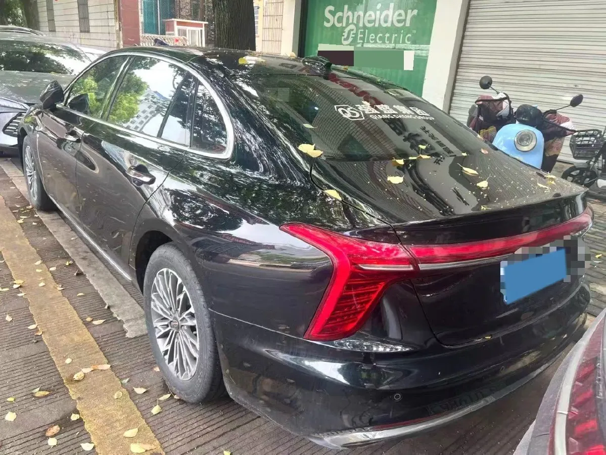 2023 HongQi H5 1.5T 169HP L4 7DCT,autocango,china used car exporter,china ev exporter,chinese used car exporter,chinese used ev exporter