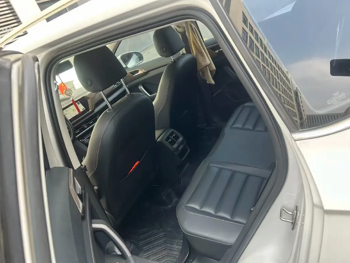 2020 Volkswagen Tharu 1.4T 150HP L4 7DCT,autocango,china used car exporter,china ev exporter,chinese used car exporter,chinese used ev exporter