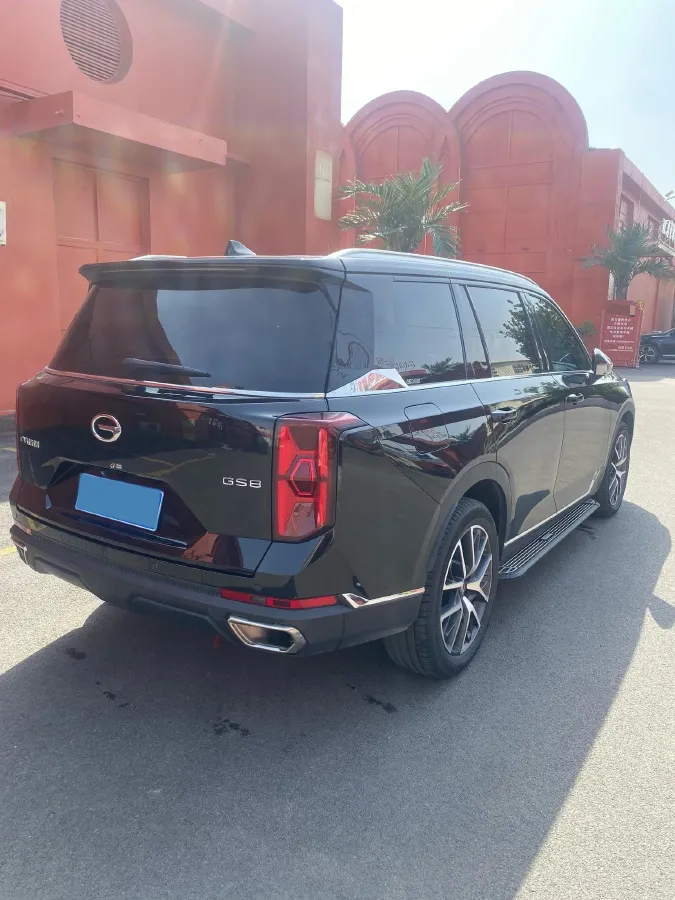 2022 GAC Trumpchi GS8 2.0T 252HP L4 8AT,autocango,china used car exporter,china ev exporter,chinese used car exporter,chinese used ev exporter