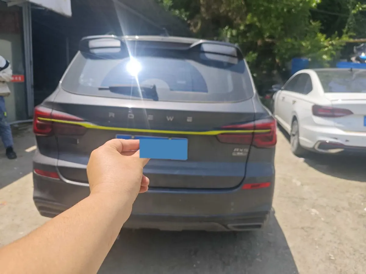 2021 Roewe RX5 1.5T 181HP L4 7DCT,autocango,china used car exporter,china ev exporter,chinese used car exporter,chinese used ev exporter