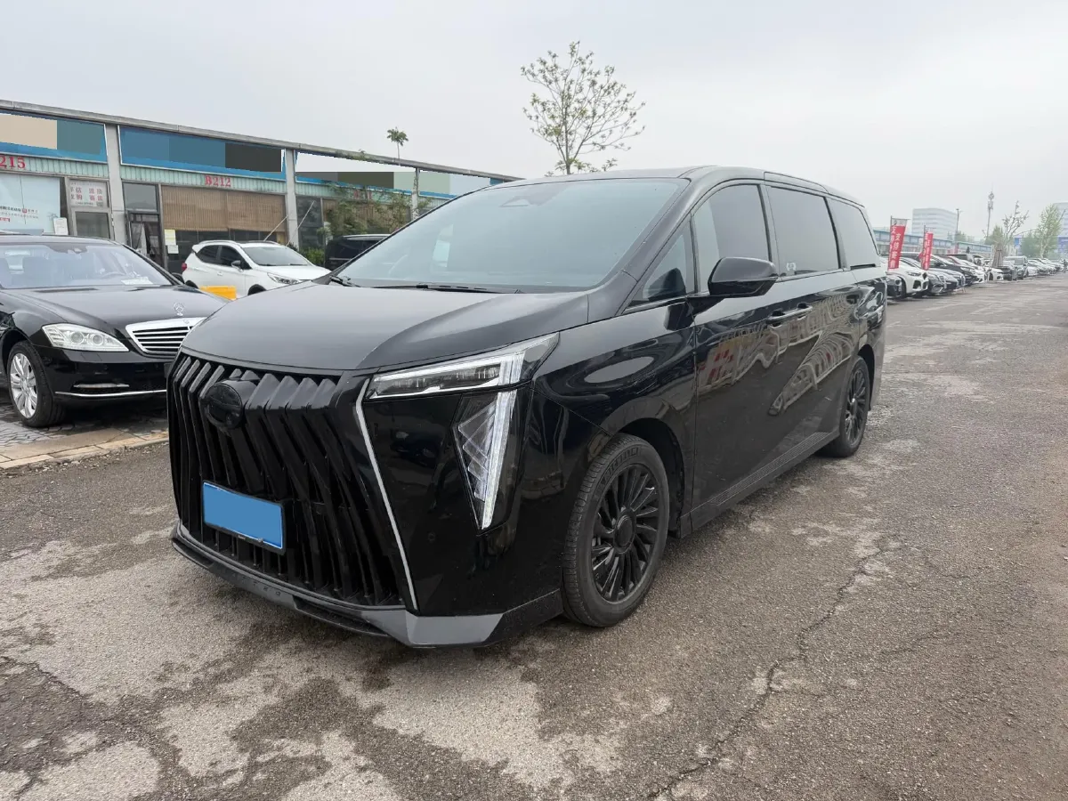 2024 GAC Trumpchi M8 2.0T 190HP L4 E-CVT Hybrid,autocango,china used car exporter,china ev exporter,chinese used car exporter,chinese used ev exporter