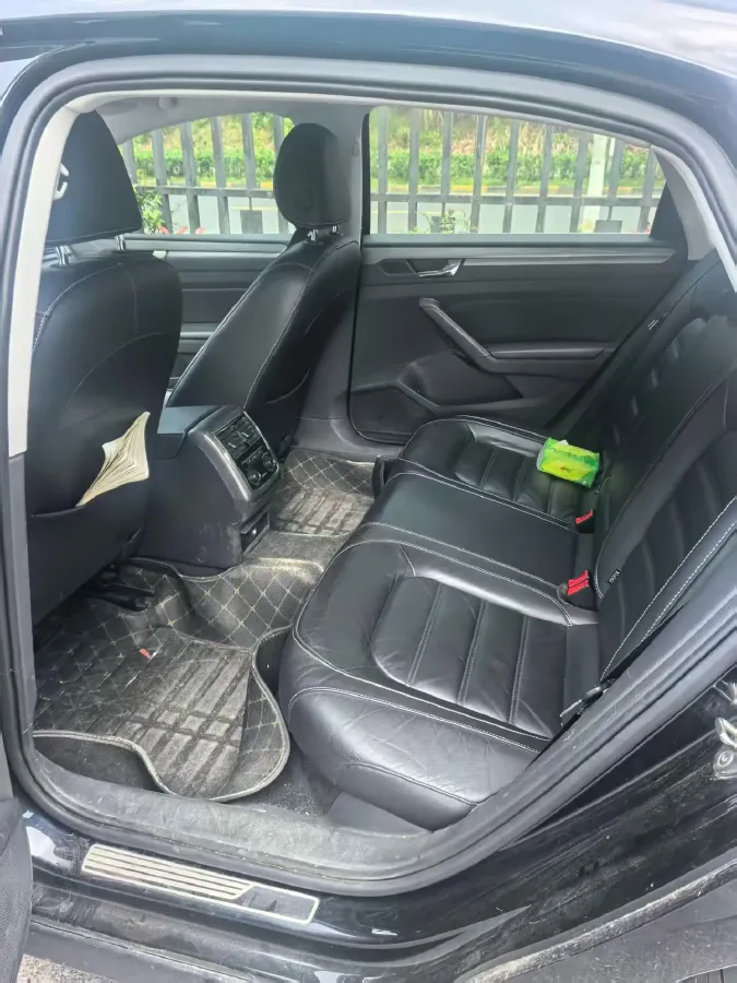 2016 Volkswagen Passat 1.8T 180HP L4 7DCT,autocango,china used car exporter,china ev exporter,chinese used car exporter,chinese used ev exporter