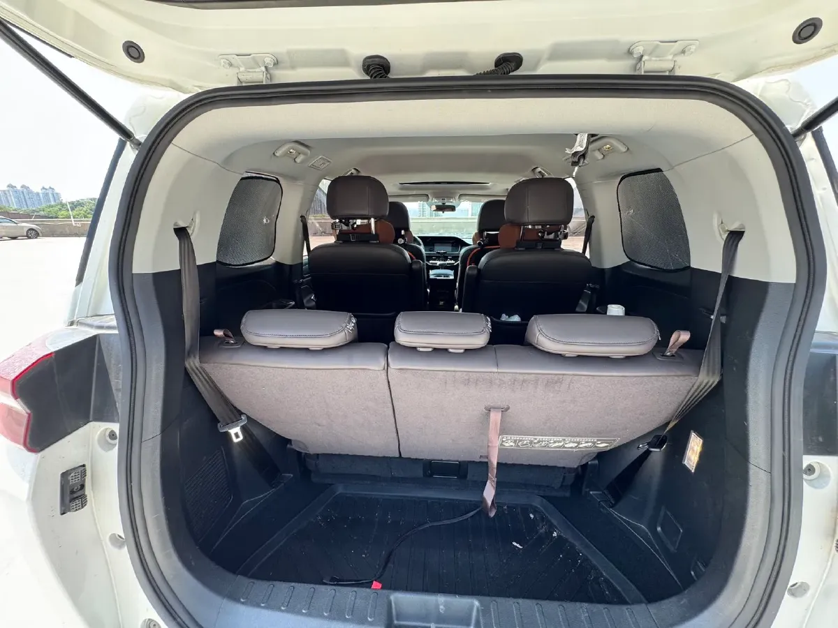 2021 GAC Trumpchi M6 1.5T 169HP L4 7DCT,autocango,china used car exporter,china ev exporter,chinese used car exporter,chinese used ev exporter