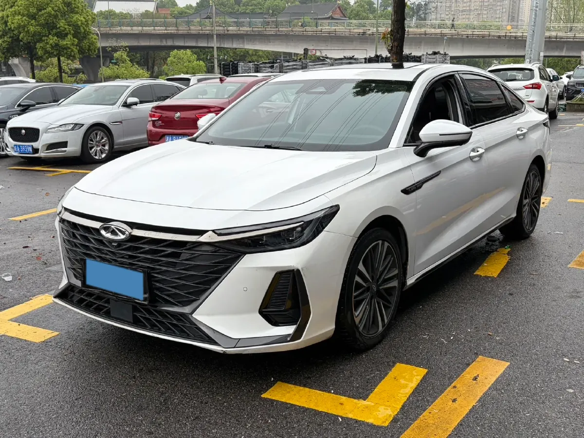 2024 Chery Arrizo 8 2.0T 254HP L4 7DCT,autocango,china used car exporter,china ev exporter,chinese used car exporter,chinese used ev exporter