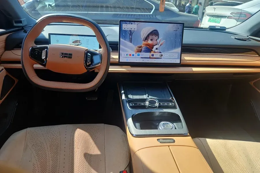 2025 Geely Galaxy Starshine 8 1.5L 112HP L4 1DHT PHEV,autocango,china used car exporter,china ev exporter,chinese used car exporter,chinese used ev exporter