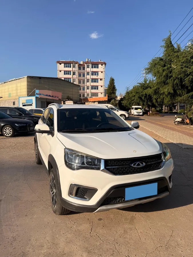 2020 Chery Tiggo 3x 1.5L 116HP L4 5MT,autocango,china used car exporter,china ev exporter,chinese used car exporter,chinese used ev exporter