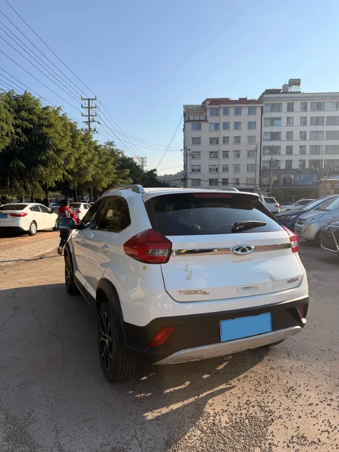 2020 Chery Tiggo 3x 1.5L 116HP L4 5MT,autocango,china used car exporter,china ev exporter,chinese used car exporter,chinese used ev exporter