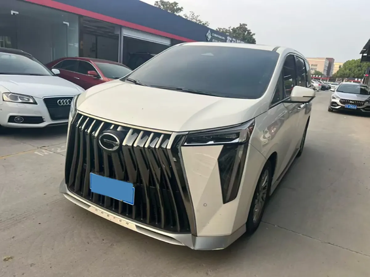 2023 GAC Trumpchi M8 2.0T 252HP L4 8AT,autocango,china used car exporter,china ev exporter,chinese used car exporter,chinese used ev exporter
