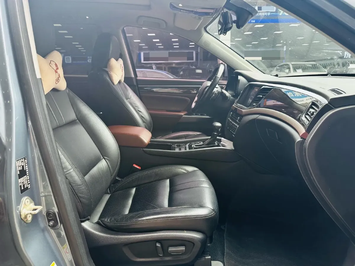 2017 GAC Trumpchi GS8 2.0T 201HP L4 6AT,autocango,china used car exporter,china ev exporter,chinese used car exporter,chinese used ev exporter