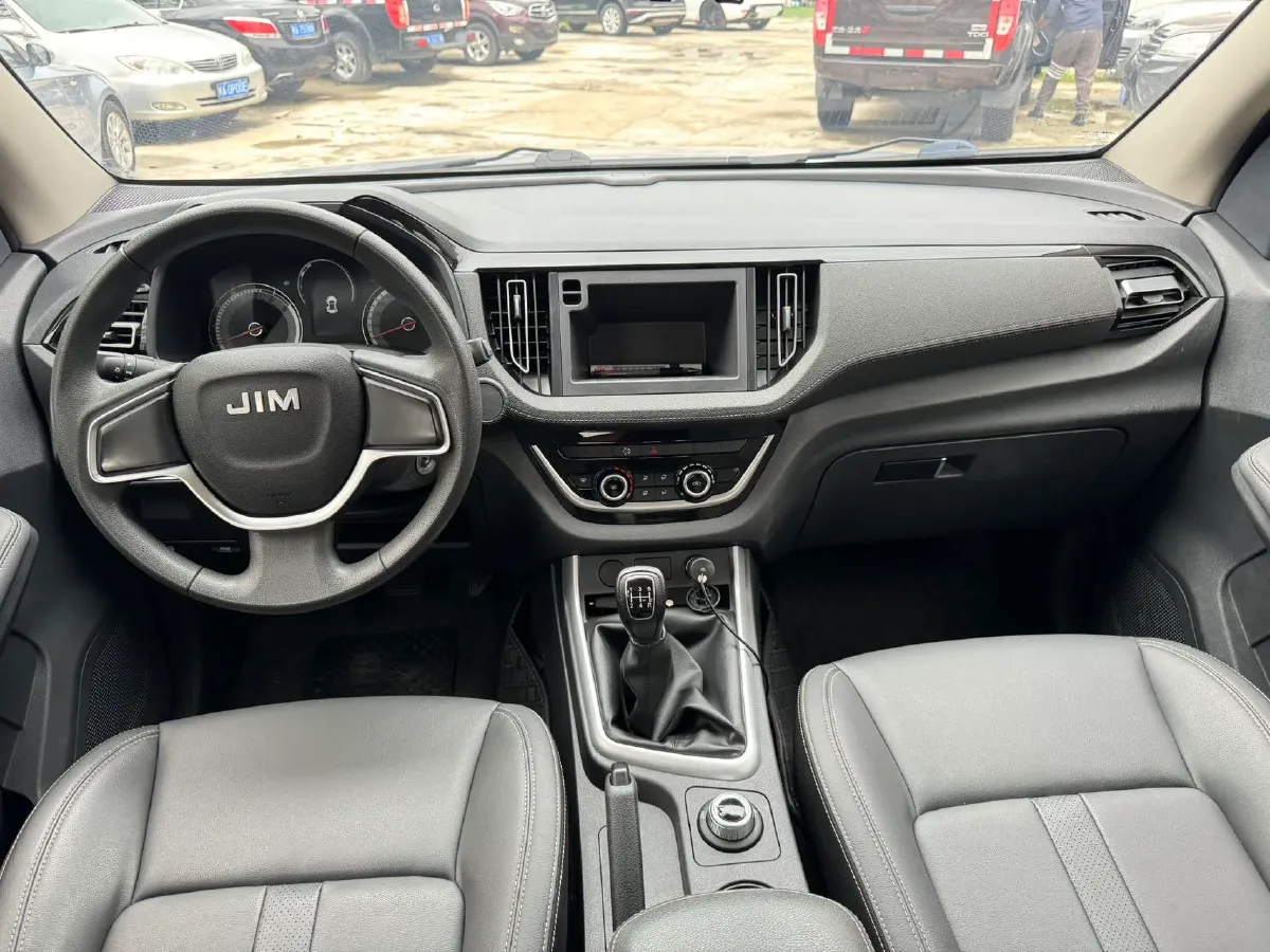 2024 Isuzu RE-MAX Jim 2.8T 120HP L4 5MT,autocango,china used car exporter,china ev exporter,chinese used car exporter,chinese used ev exporter