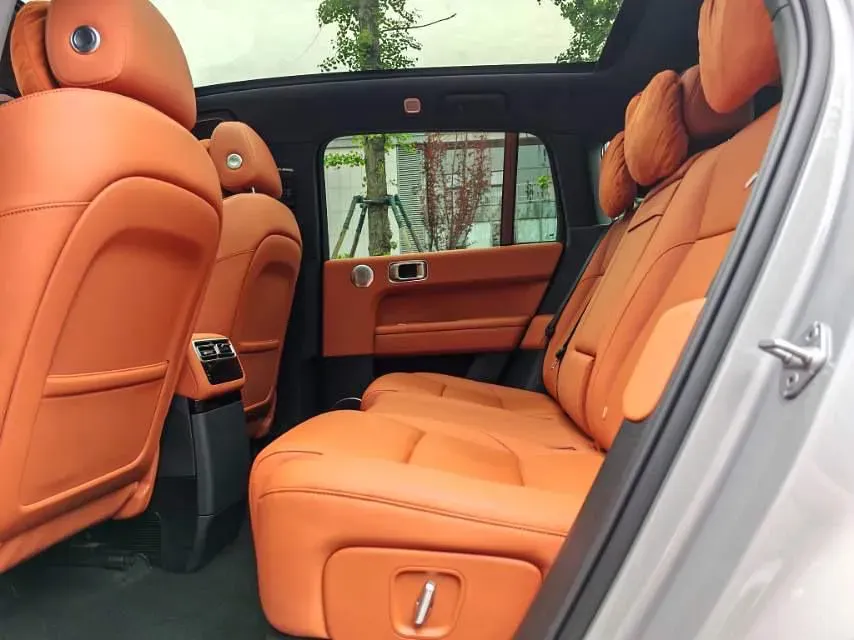 2024 Li L6 Range Extended 154HP L4 REEV 36.8KWH,autocango,china used car exporter,china ev exporter,chinese used car exporter,chinese used ev exporter