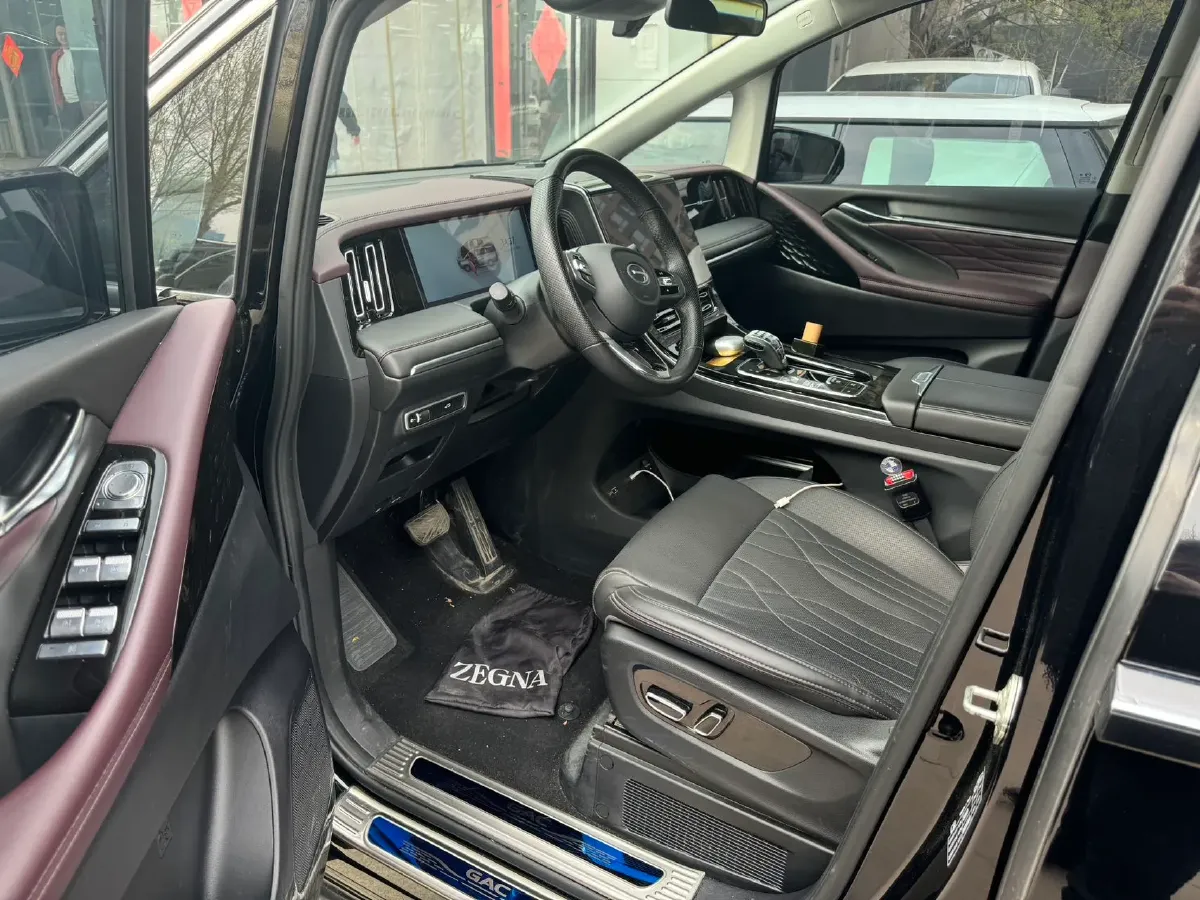 2023 GAC Trumpchi M8 2.0T 252HP L4 8AT,autocango,china used car exporter,china ev exporter,chinese used car exporter,chinese used ev exporter