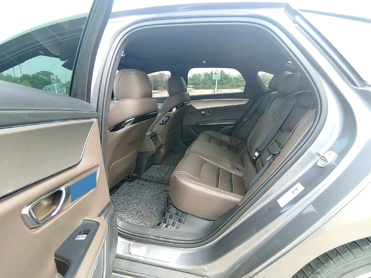 2021 BYD Han BEV 64.8KWH,autocango,china used car exporter,china ev exporter,chinese used car exporter,chinese used ev exporter