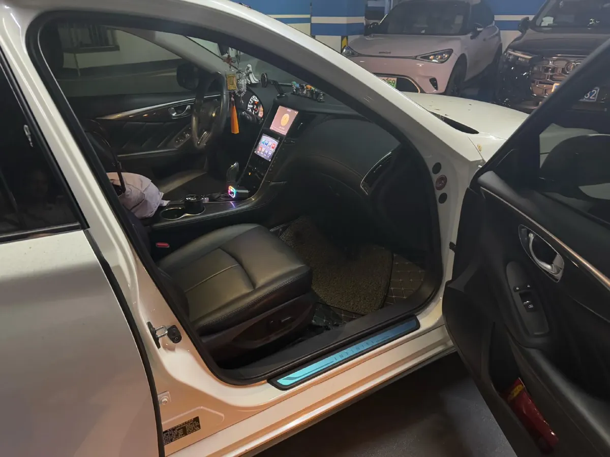 2018 MAXUS G10 2.0T 224HP L4 6AT,autocango,china used car exporter,china ev exporter,chinese used car exporter,chinese used ev exporter