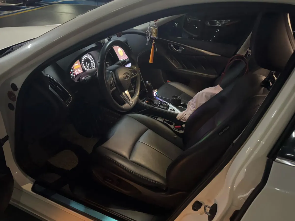 2018 MAXUS G10 2.0T 224HP L4 6AT,autocango,china used car exporter,china ev exporter,chinese used car exporter,chinese used ev exporter