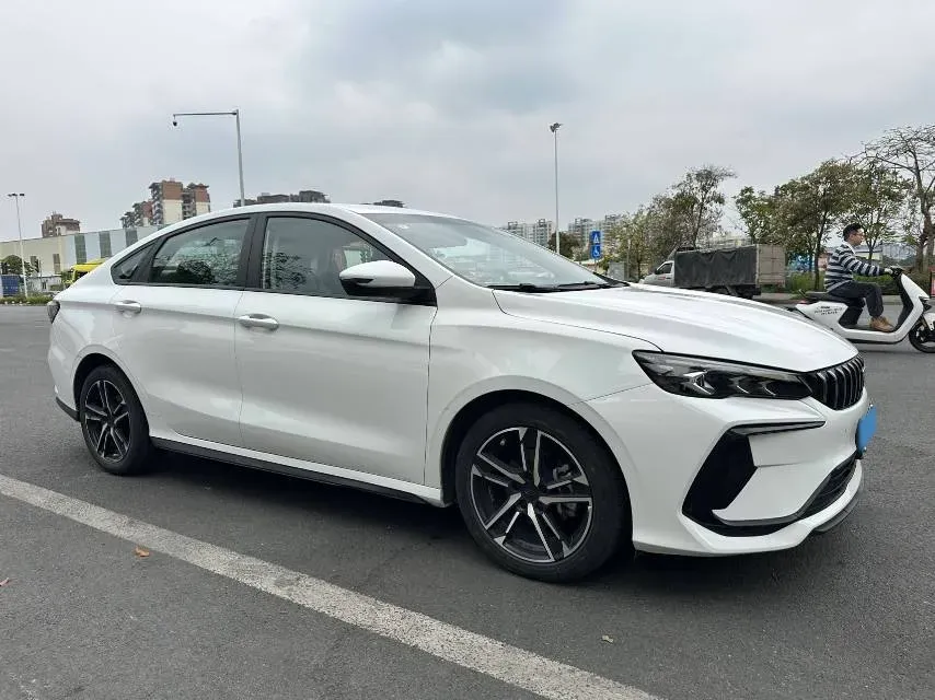2022 Geely Binray 1.5T 181HP L4 7DCT,autocango,china used car exporter,china ev exporter,chinese used car exporter,chinese used ev exporter