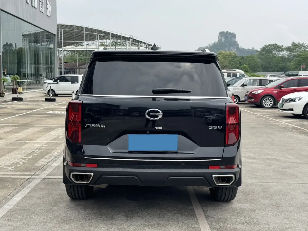 2024 GAC Trumpchi GS8 2.0T 252HP L4 8AT,autocango,china used car exporter,china ev exporter,chinese used car exporter,chinese used ev exporter