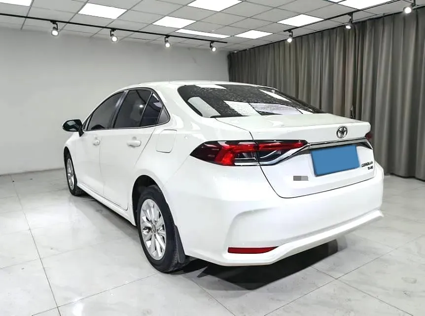 2021 Toyota Corolla 1.2T 116HP L4 CVT,autocango,china used car exporter,china ev exporter,chinese used car exporter,chinese used ev exporter