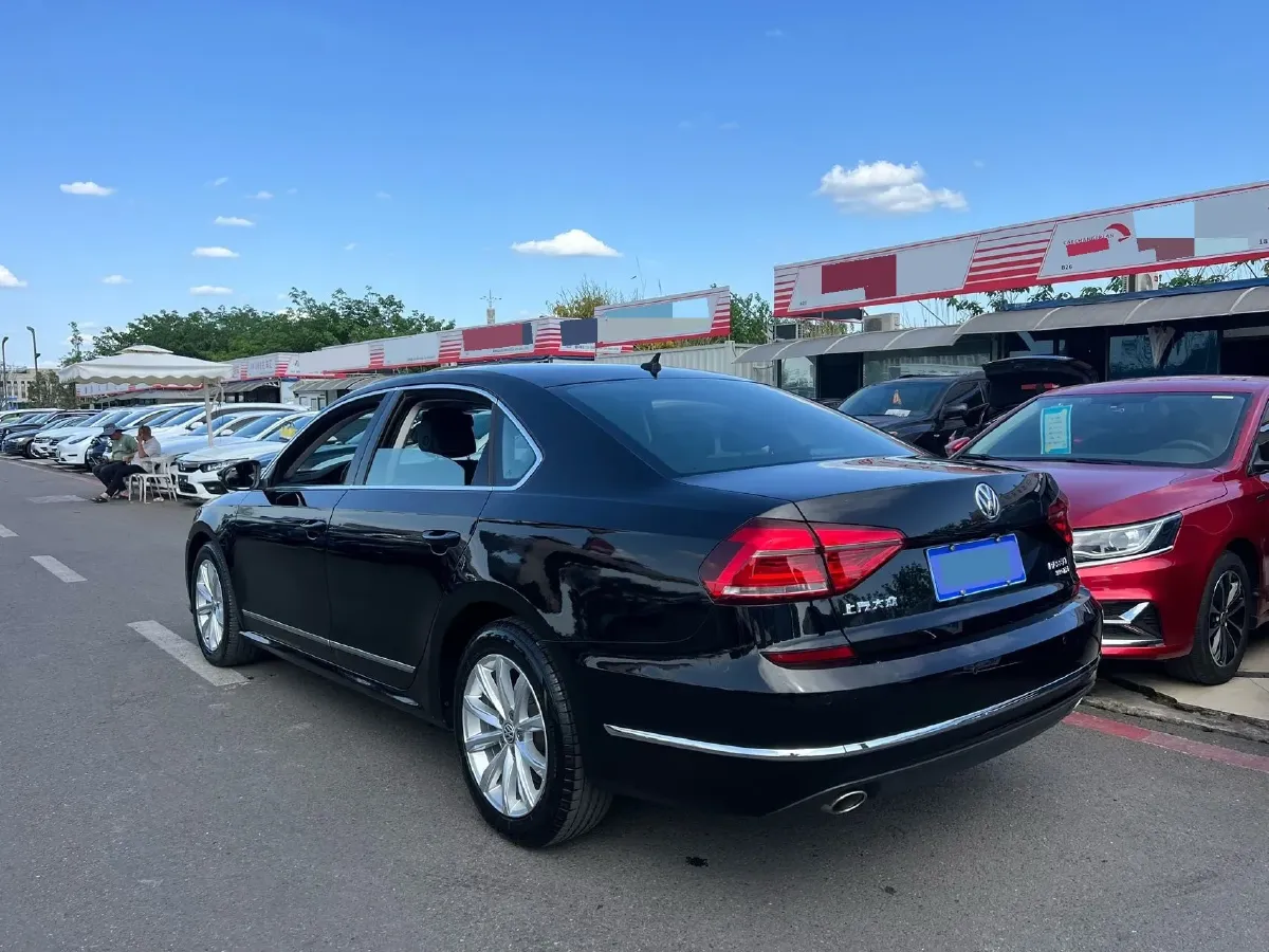 2017 Volkswagen Passat 1.8T 180HP L4 7DCT,autocango,china used car exporter,china ev exporter,chinese used car exporter,chinese used ev exporter