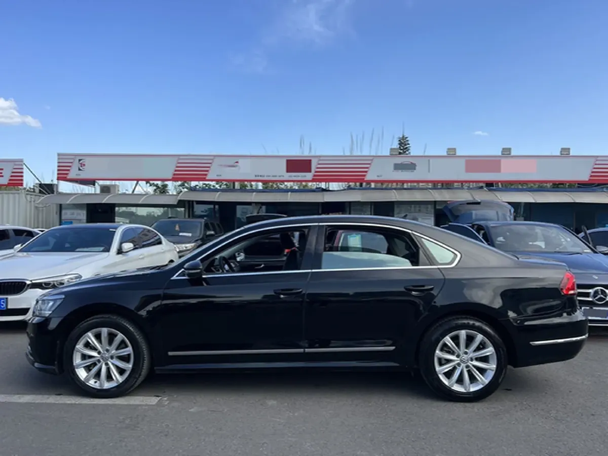 2017 Volkswagen Passat 1.8T 180HP L4 7DCT,autocango,china used car exporter,china ev exporter,chinese used car exporter,chinese used ev exporter