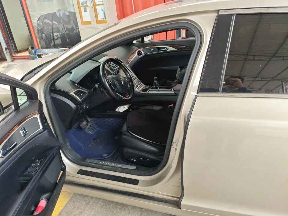 2017 Lincoln MKZ 2.0T 203HP L4 6AT,autocango,china used car exporter,china ev exporter,chinese used car exporter,chinese used ev exporter