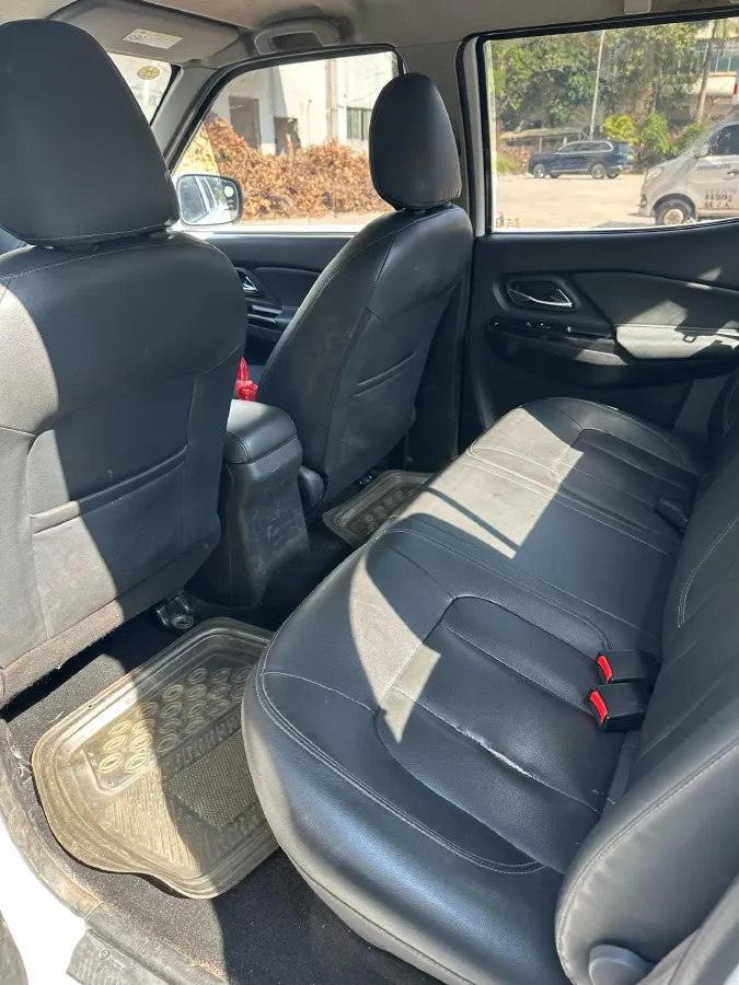 2021 Dongfeng RuiQi 2.4L 158HP L4 5MT,autocango,china used car exporter,china ev exporter,chinese used car exporter,chinese used ev exporter