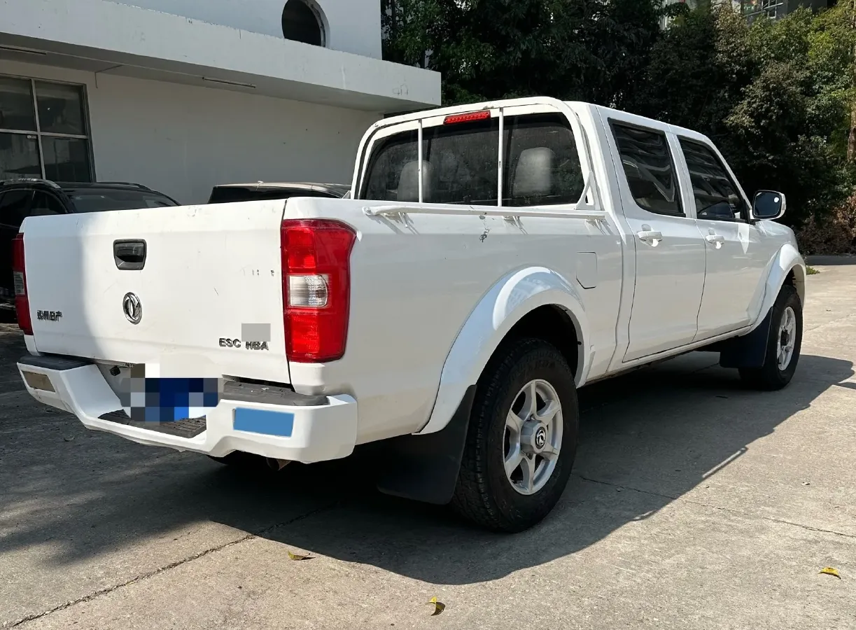 2021 Dongfeng RuiQi 2.4L 158HP L4 5MT,autocango,china used car exporter,china ev exporter,chinese used car exporter,chinese used ev exporter
