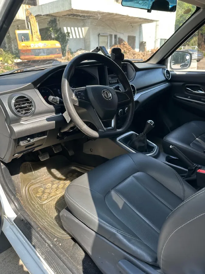 2021 Dongfeng RuiQi 2.4L 158HP L4 5MT,autocango,china used car exporter,china ev exporter,chinese used car exporter,chinese used ev exporter