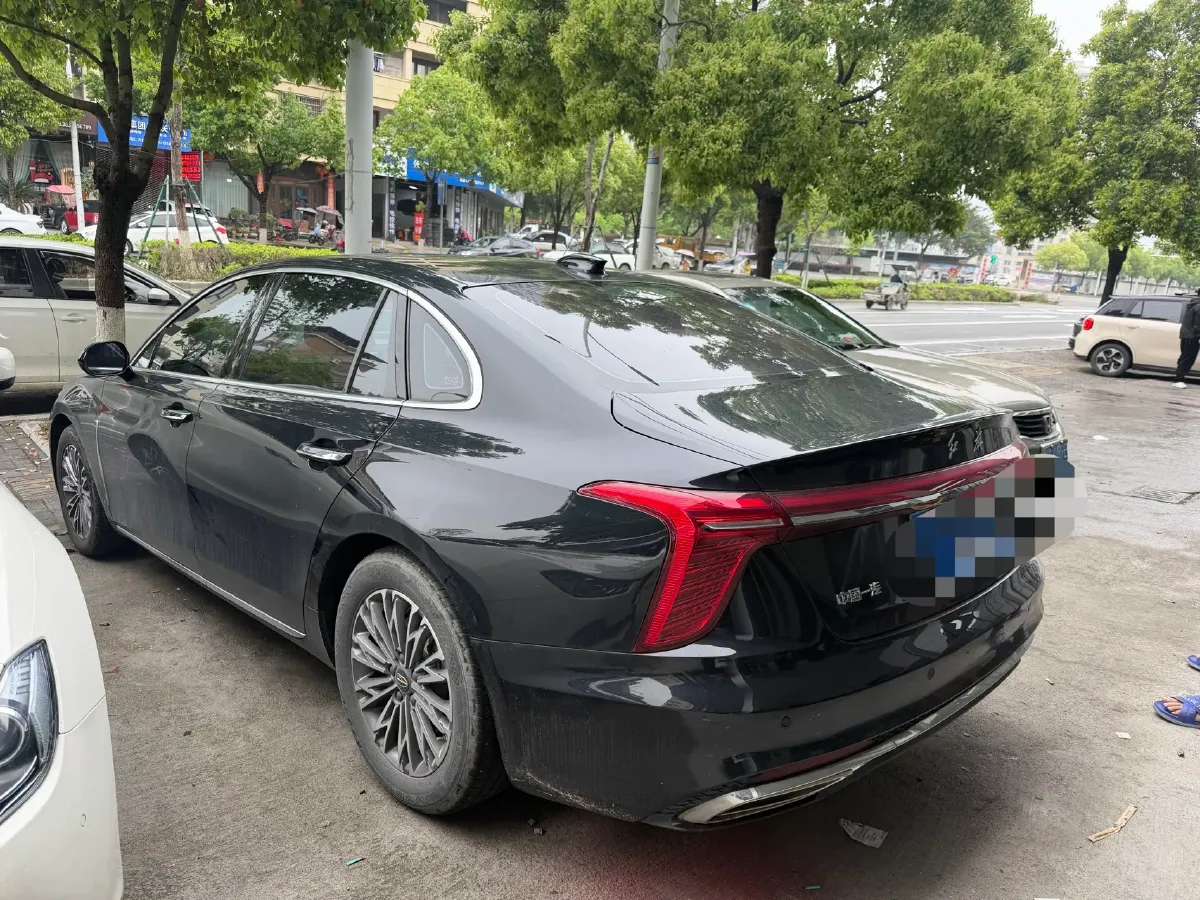 2023 HongQi H5 1.5T 169HP L4 7DCT,autocango,china used car exporter,china ev exporter,chinese used car exporter,chinese used ev exporter