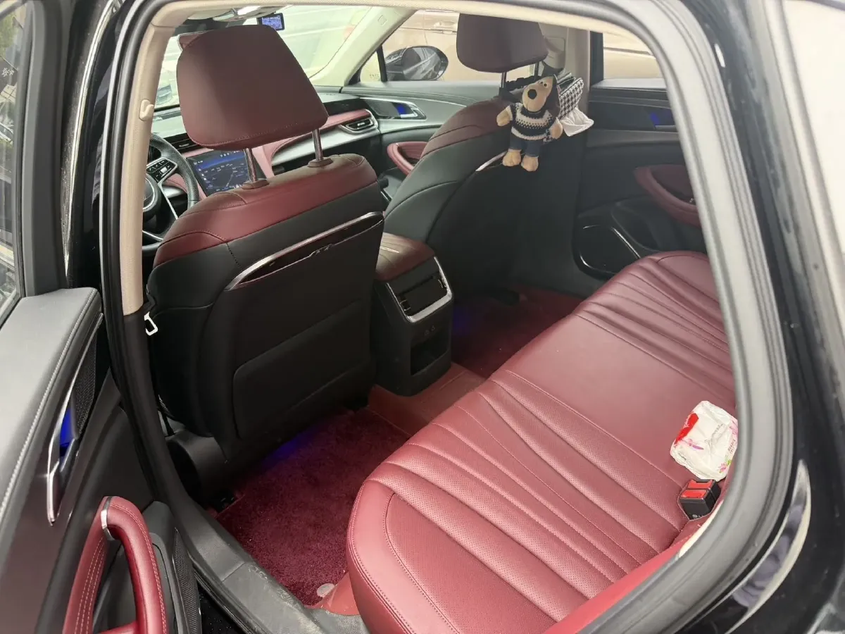 2023 HongQi H5 1.5T 169HP L4 7DCT,autocango,china used car exporter,china ev exporter,chinese used car exporter,chinese used ev exporter