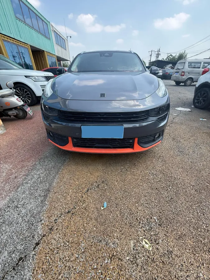 2018 Toyota C-HR 2.0L 171HP L4 CVT,autocango,china used car exporter,china ev exporter,chinese used car exporter,chinese used ev exporter