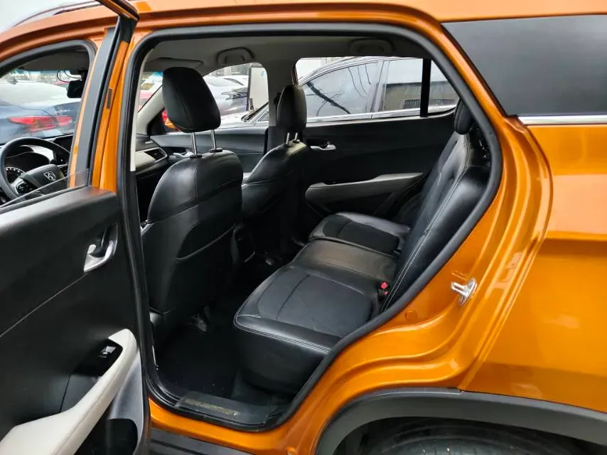 2017 BaoJun 310W 1.5L 105HP L4 6MT,autocango,china used car exporter,china ev exporter,chinese used car exporter,chinese used ev exporter