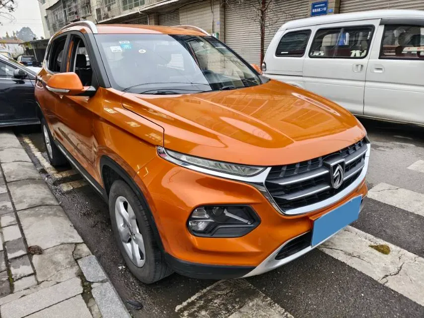 2017 BaoJun 310W 1.5L 105HP L4 6MT,autocango,china used car exporter,china ev exporter,chinese used car exporter,chinese used ev exporter