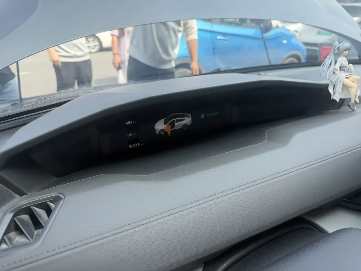 2023 ChangAn UNI-V iDD 1.5T 170HP L4 6TCT PHEV 18.4KWH,autocango,china used car exporter,china ev exporter,chinese used car exporter,chinese used ev exporter