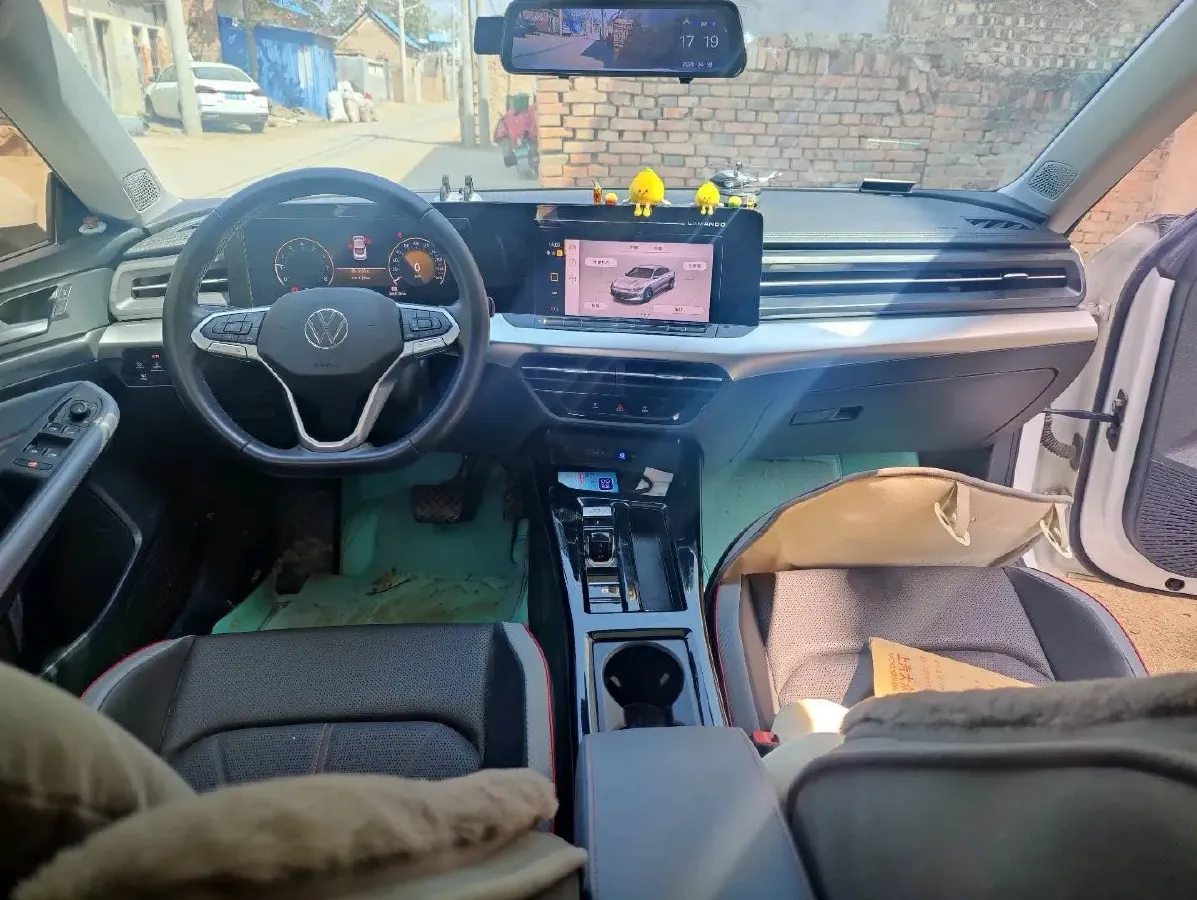 2022 Volkswagen Lavida 1.4T 150HP L4 7DCT,autocango,china used car exporter,china ev exporter,chinese used car exporter,chinese used ev exporter