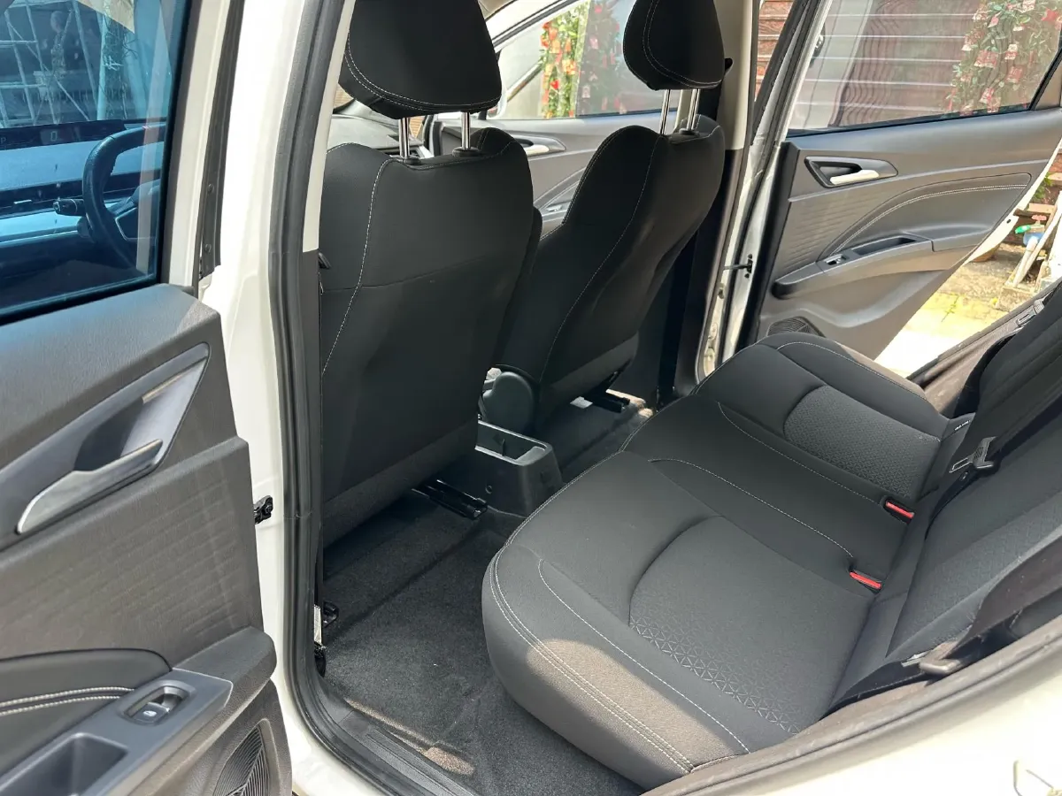 2022 Leapmotor T03 BEV 41KWH,autocango,china used car exporter,china ev exporter,chinese used car exporter,chinese used ev exporter