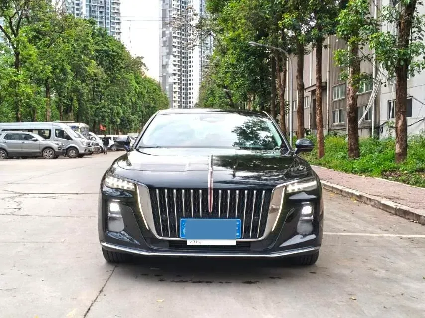 2023 HongQi H5 2.0T 224HP L4 8AT,autocango,china used car exporter,china ev exporter,chinese used car exporter,chinese used ev exporter
