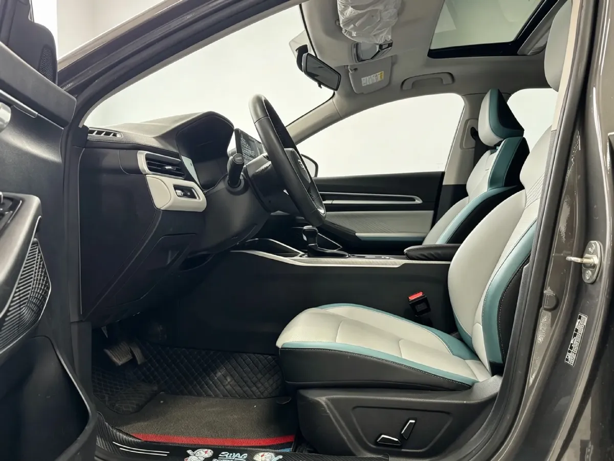 2022 Geely Emgrand 1.5L 114HP L4 CVT,autocango,china used car exporter,china ev exporter,chinese used car exporter,chinese used ev exporter