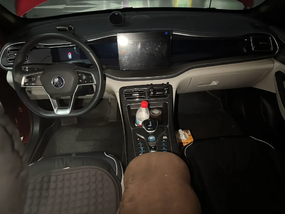 2021 Haval F7 1.5T 169HP L4 7DCT,autocango,china used car exporter,china ev exporter,chinese used car exporter,chinese used ev exporter